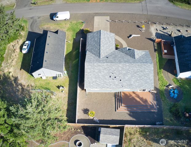 401 Seashore Street SW, Ocean Shores, WA 98569