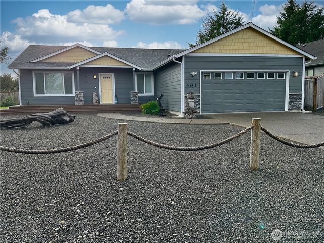 401 Seashore Street SW, Ocean Shores, WA 98569