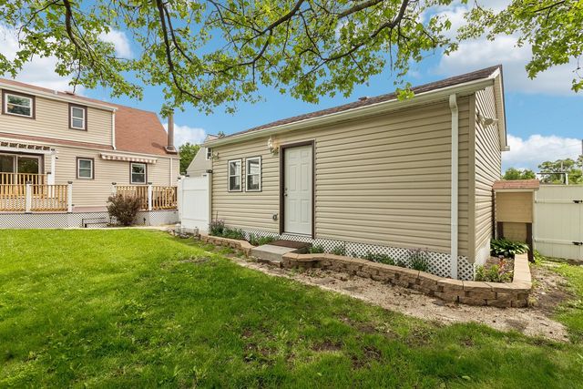 2732 Elder Lane, Franklin Park, IL 60131