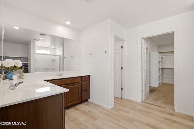 7391 S Via Casa Elegante, Tucson, AZ 85756