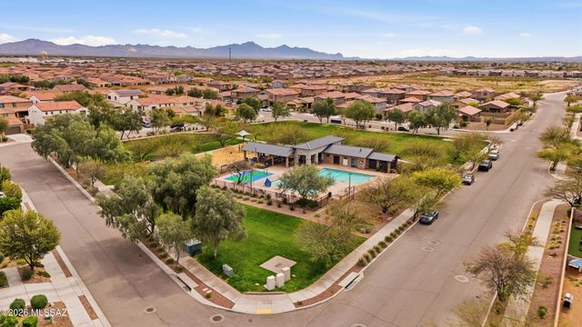 7391 S Via Casa Elegante, Tucson, AZ 85756