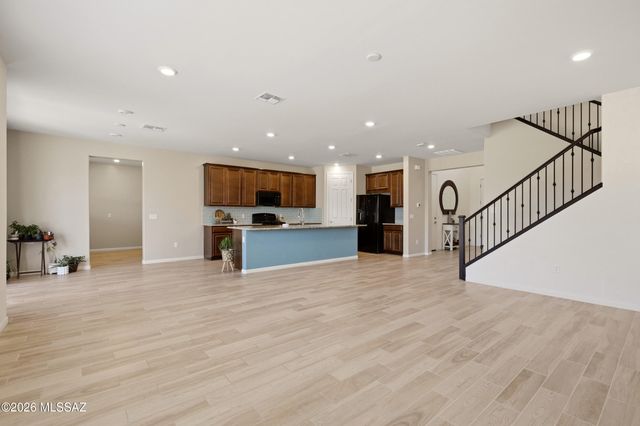 7391 S Via Casa Elegante, Tucson, AZ 85756