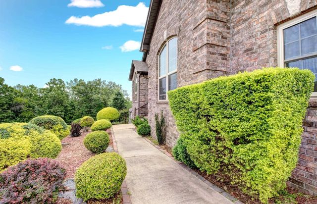 3200 Falling Waters Road, Sherwood, AR 72120