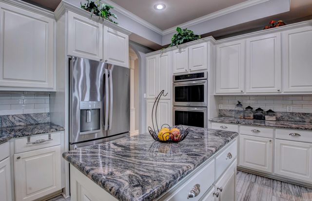 3200 Falling Waters Road, Sherwood, AR 72120