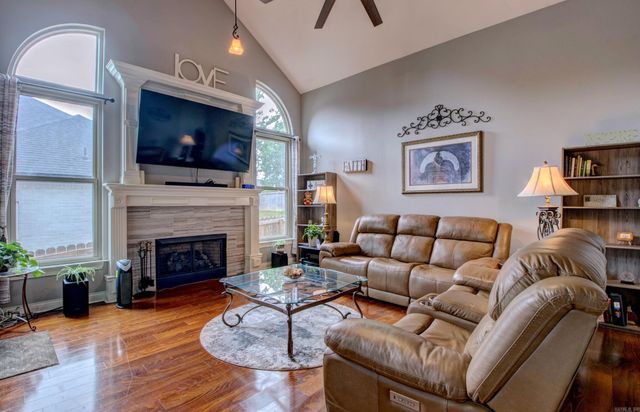 3200 Falling Waters Road, Sherwood, AR 72120