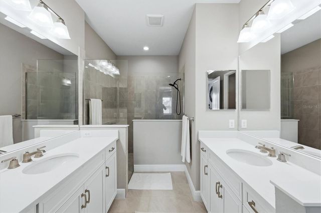 12826 SEASONG TERRACE, Bradenton, FL 34211