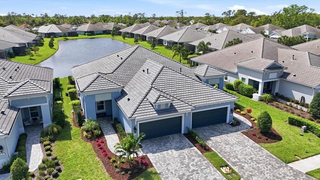 12826 SEASONG TERRACE, Bradenton, FL 34211