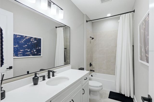 12826 SEASONG TERRACE, Bradenton, FL 34211