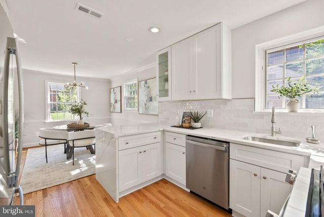 620 MELROSE ST, Alexandria, VA 22302