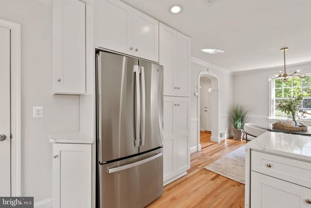 620 MELROSE ST, Alexandria, VA 22302