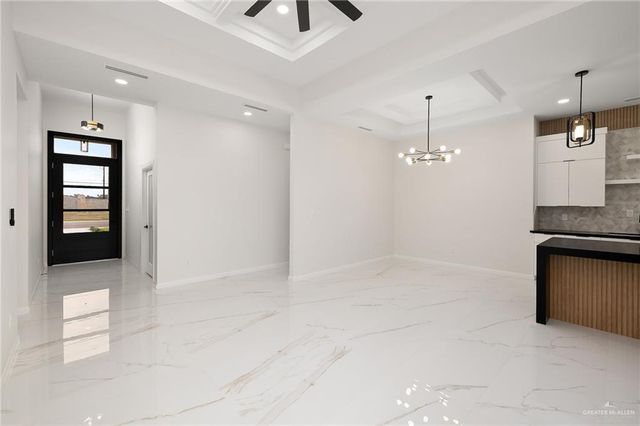 8104 N 51st N Street, Mcallen, TX 78504