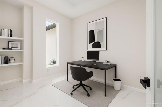 8104 N 51st N Street, Mcallen, TX 78504