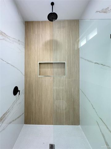 8104 N 51st N Street, Mcallen, TX 78504