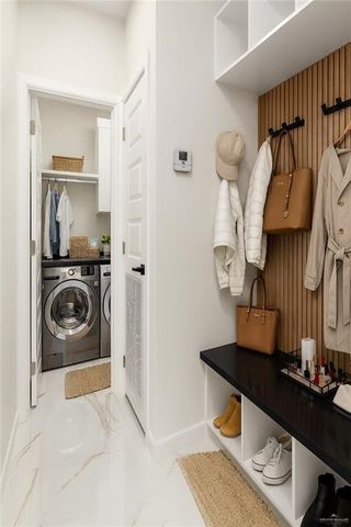 8104 N 51st N Street, Mcallen, TX 78504