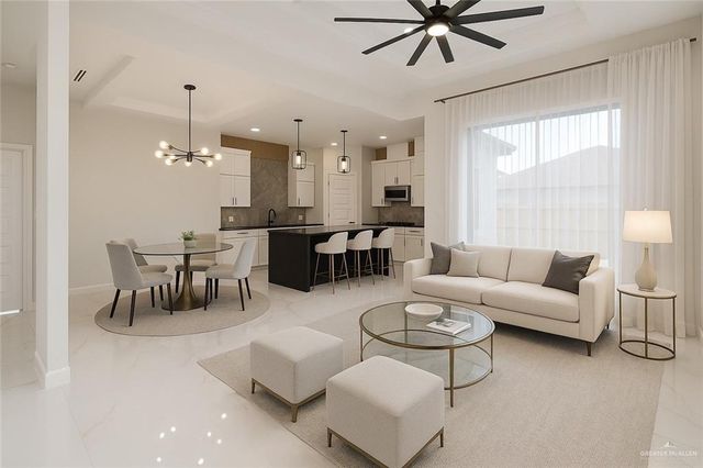 8104 N 51st N Street, Mcallen, TX 78504