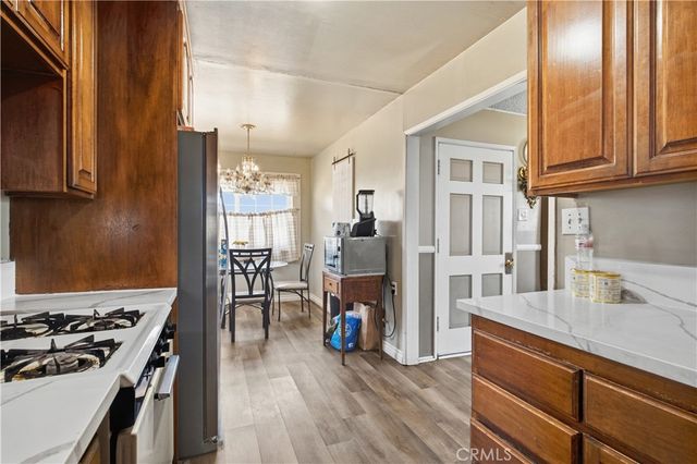 965 Kansas, Colton, CA 92324