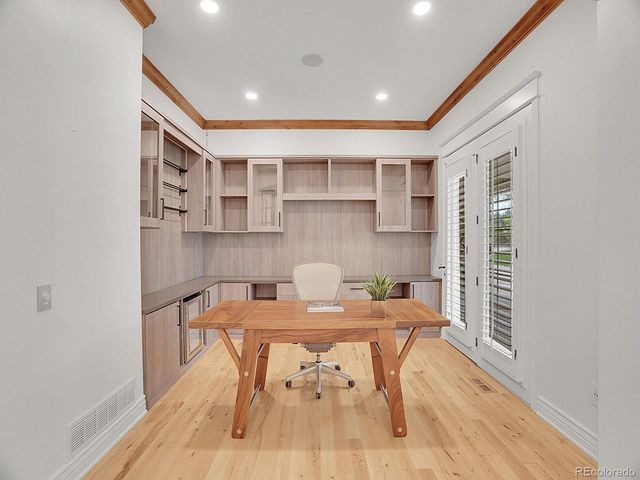 1075 E Oxford Ln, Cherry Hills Village, CO 80113