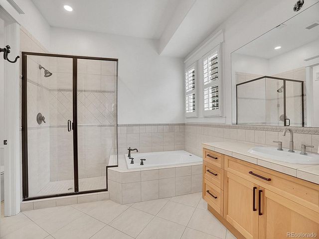 1075 E Oxford Ln, Cherry Hills Village, CO 80113