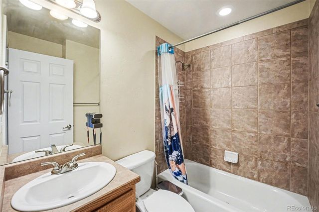 1565 Roseanna Drive, Northglenn, CO 80234