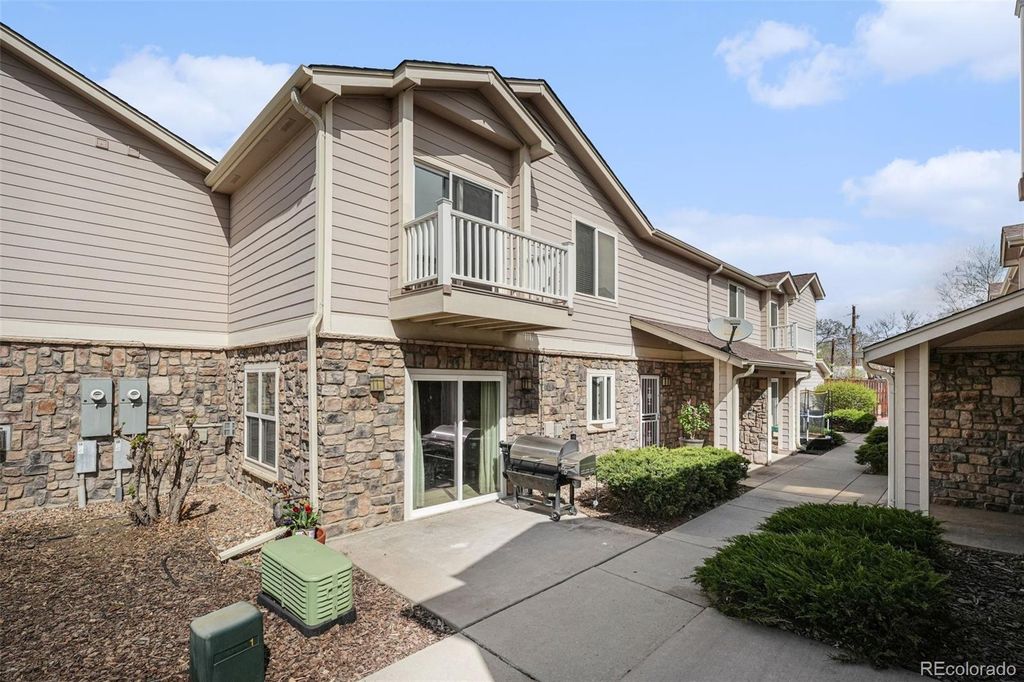 1565 Roseanna Drive, Northglenn, CO 80234