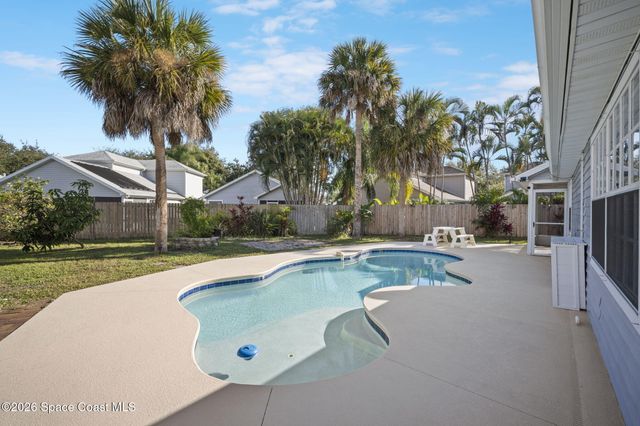 1742 Nicklaus Drive, Melbourne, FL 32935