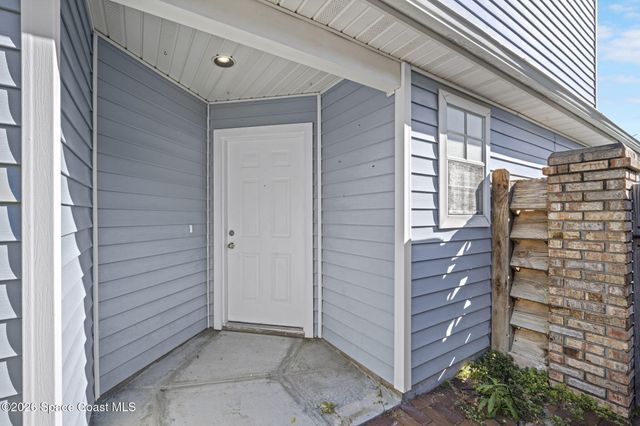 1742 Nicklaus Drive, Melbourne, FL 32935