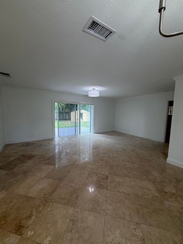 9209 Southampton Place, Boca Raton, FL 33434