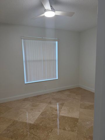 9209 Southampton Place, Boca Raton, FL 33434