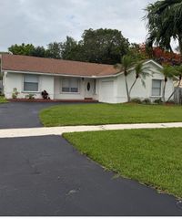 9209 Southampton Place, Boca Raton, FL 33434