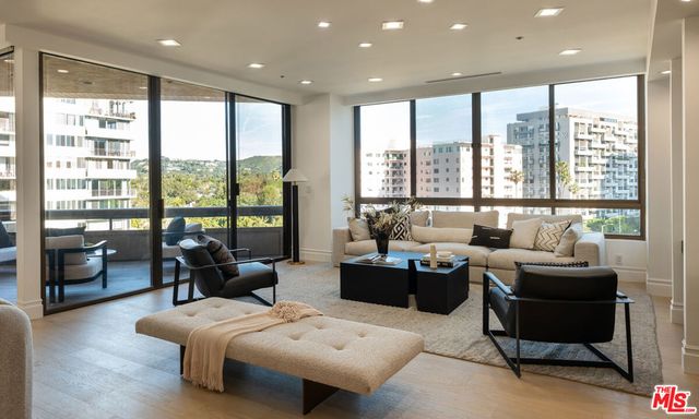 10430 Wilshire Boulevard 802, Los Angeles, CA 90024