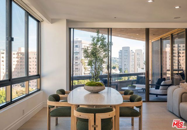 10430 Wilshire Boulevard 802, Los Angeles, CA 90024