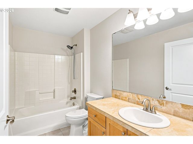 29241 Sw ORLEANS Ave, Wilsonville, OR 97070