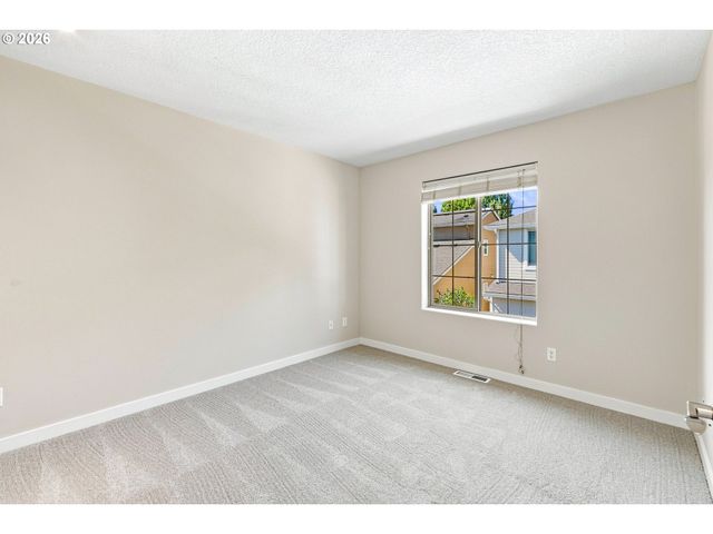 29241 Sw ORLEANS Ave, Wilsonville, OR 97070