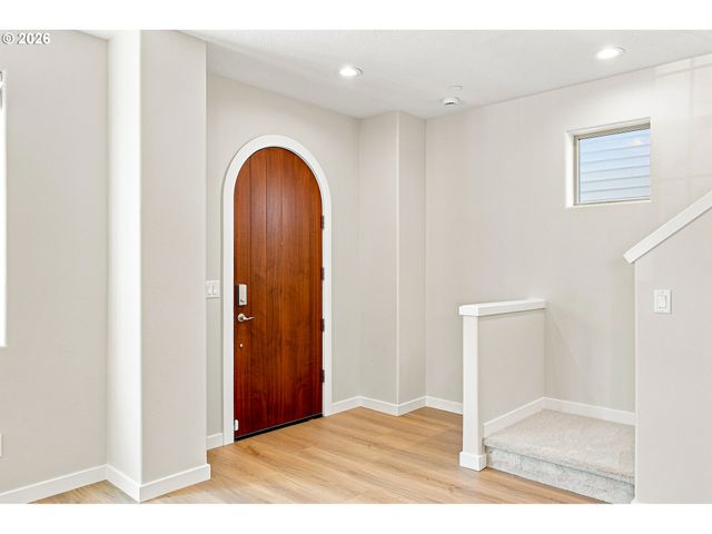 29241 Sw ORLEANS Ave, Wilsonville, OR 97070