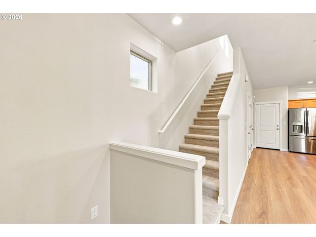 29241 Sw ORLEANS Ave, Wilsonville, OR 97070