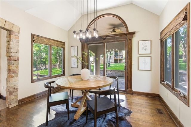 26132 W 108th Place, Olathe, KS 66061