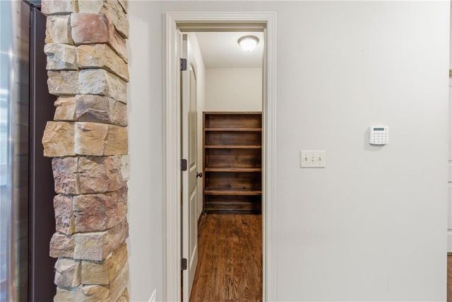 26132 W 108th Place, Olathe, KS 66061