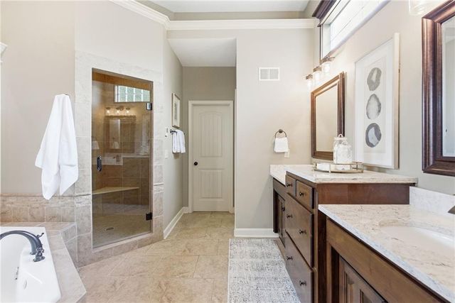 26132 W 108th Place, Olathe, KS 66061
