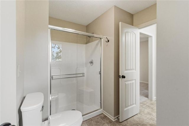 26132 W 108th Place, Olathe, KS 66061