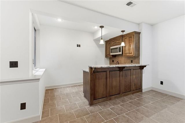 26132 W 108th Place, Olathe, KS 66061