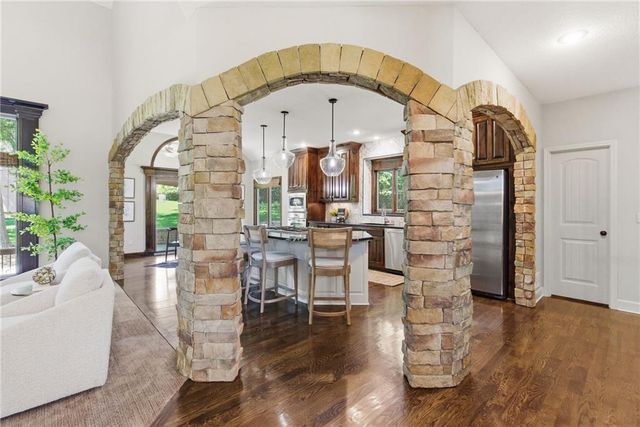 26132 W 108th Place, Olathe, KS 66061