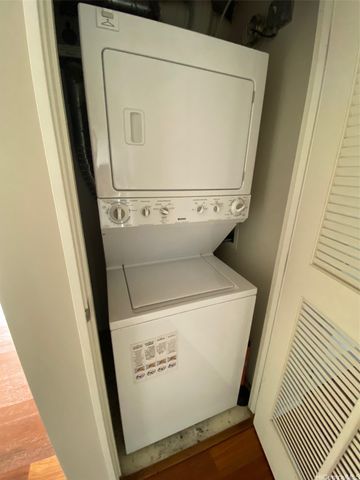 1296 Kapiolani Boulevard 4408, Honolulu, HI 96814