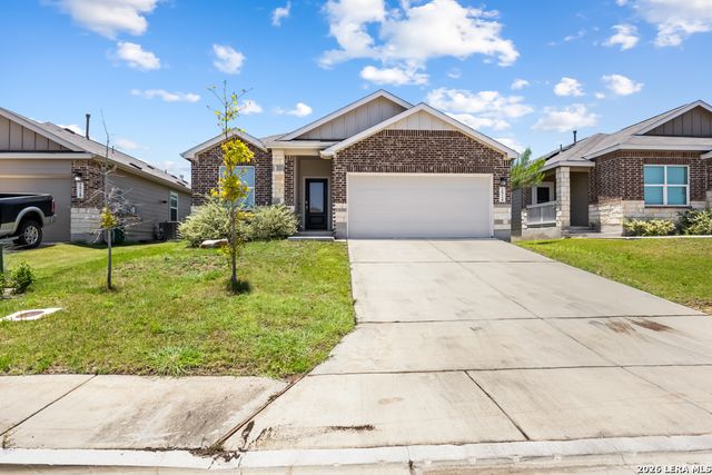 2924 WHINCHAT, New Braunfels, TX 78130