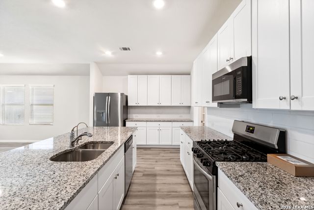 2924 WHINCHAT, New Braunfels, TX 78130