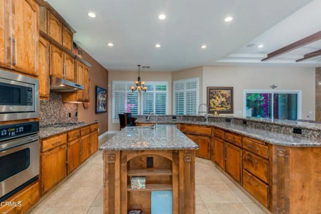 12413 Locksley Drive, Bakersfield, CA 93311