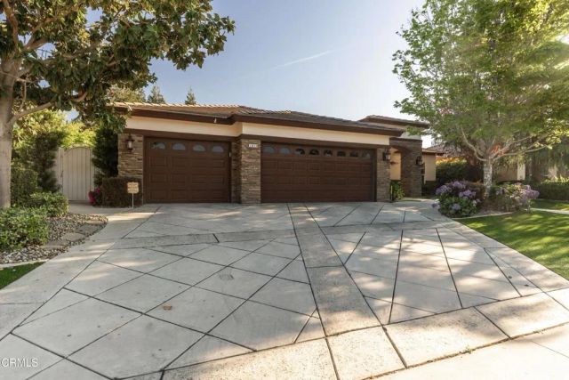 12413 Locksley Drive, Bakersfield, CA 93311