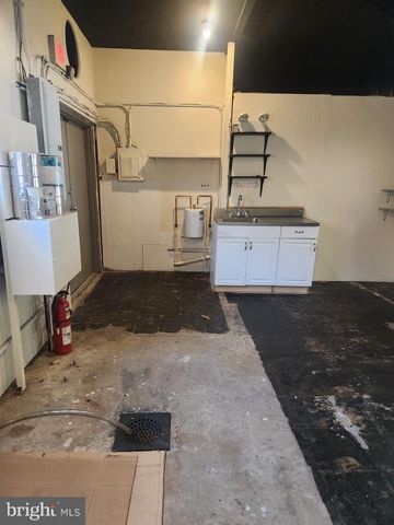 230 HOLMES RD, Holmes, PA 19043