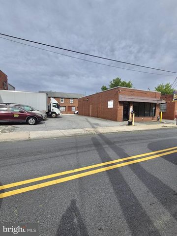 230 HOLMES RD, Holmes, PA 19043