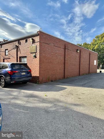 230 HOLMES RD, Holmes, PA 19043