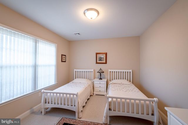 1710 STROUP CIR, Mechanicsburg, PA 17050
